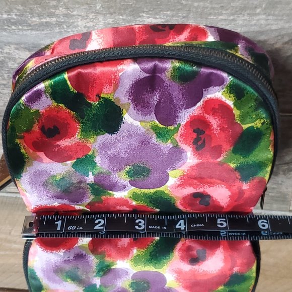 Celebrity Inc. New York NY -  Floral Satin Cosmetic Clutch - Vintage 1960's. - Picture 4 of 8